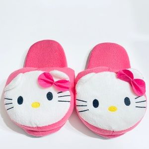 SOLD Hello Kitty indoor slippers